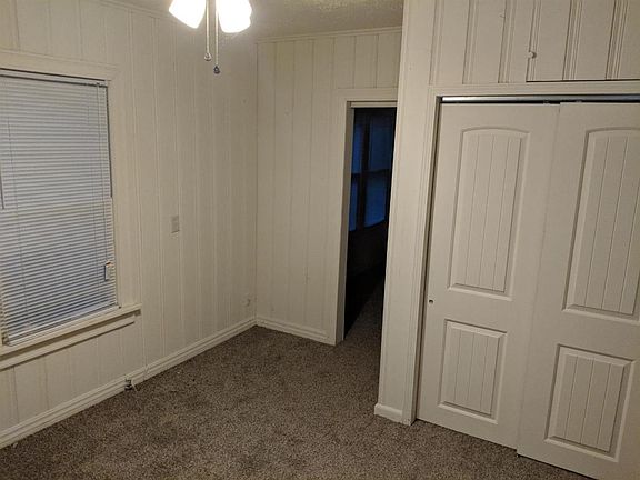 5th image of 1605 SW B Ave