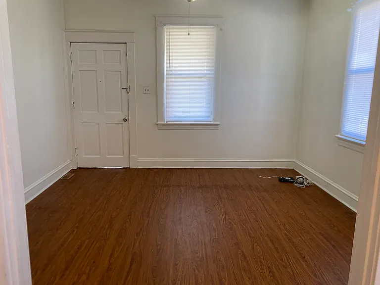1811 Mechanicsville Tpke — Photo 3