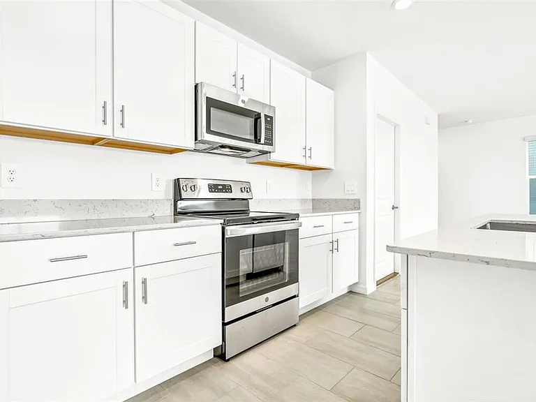 11672 Radiant Shore Loop — Photo 11