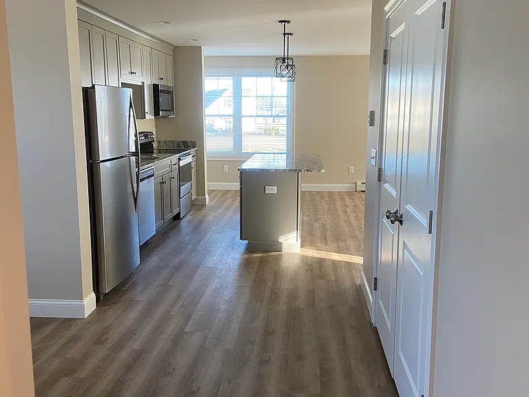121 Elmaple Dr — Photo 5