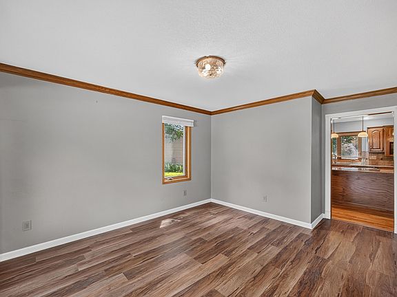 5th image of 4112 Walnut St