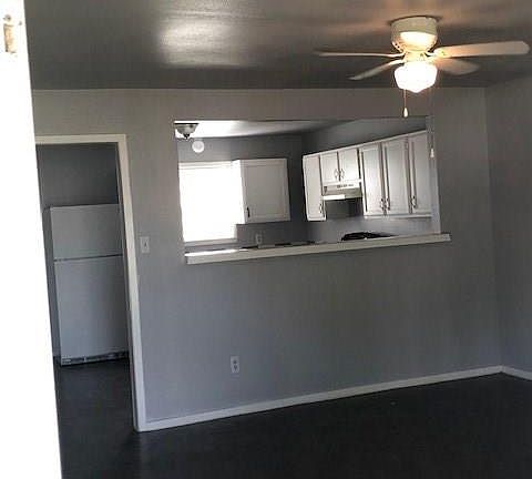 5th image of 7325 Sam Cantey St