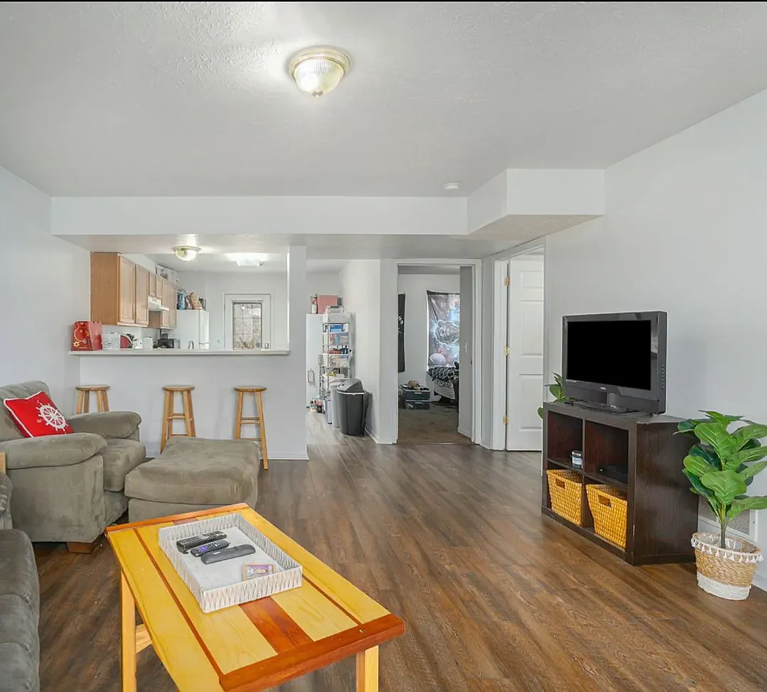 North Campus Village-Student Housing — Photo 4