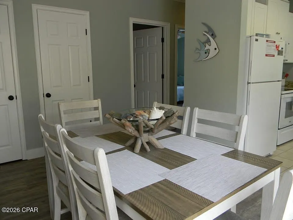 2 bed, 1056 sqft, $2,500 — Photo 3