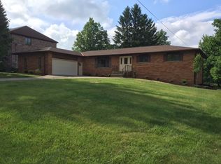 661 Simich Dr, Seven Hills, OH