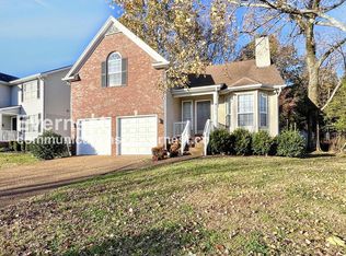 2073 Upland Dr, Franklin, TN 37067