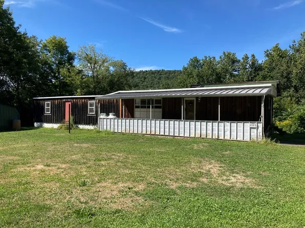 1569 Front St, Athens, PA 18810