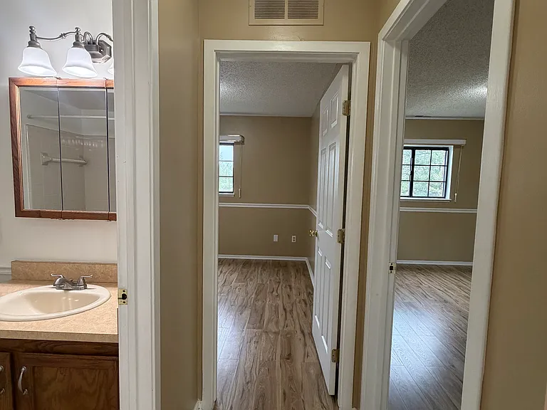 34917 Hamilton Dr #2 — Photo 17