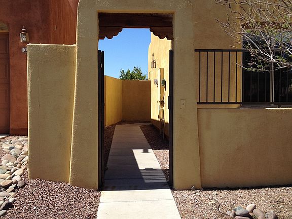 Entry Courtyard Gate