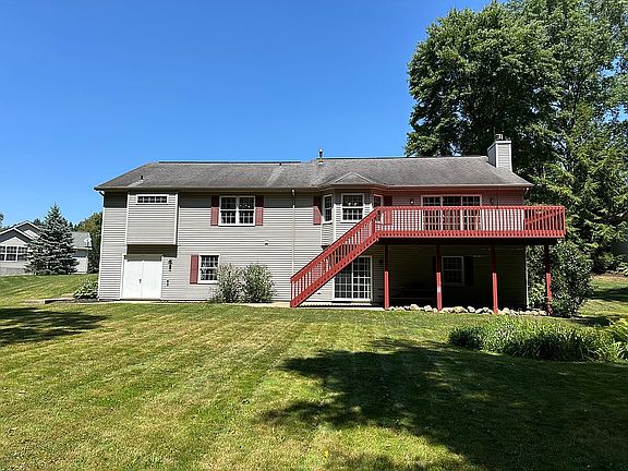 4th image of 4630 Country Ln