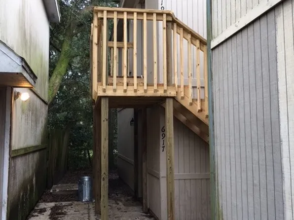 6917 Weatherwood Dr, Pensacola, FL 32506