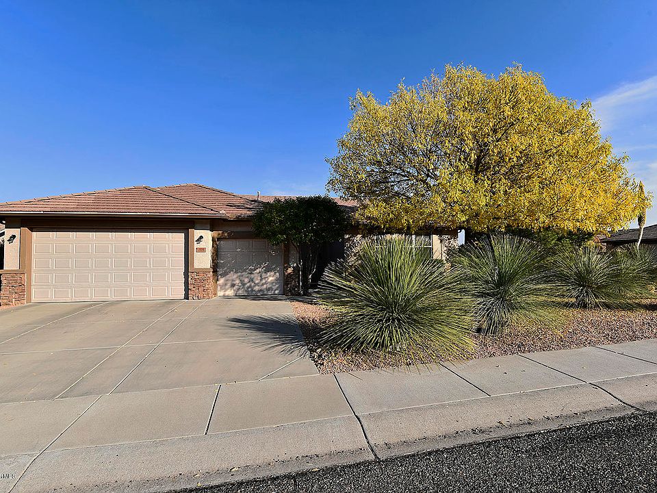 1st image of 395 S Desperado Dr
