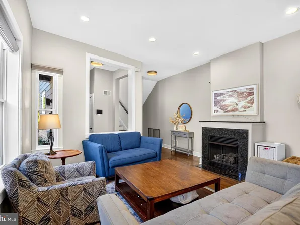 1000 S 20th St, Philadelphia, PA 19146
