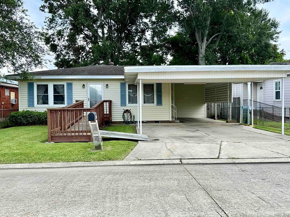 1st image of 326 Chennault St
