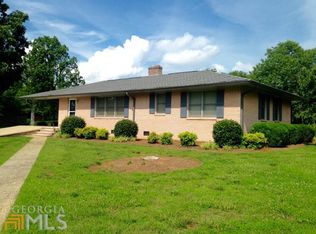 1328 Chase Rd, Cornelia, GA 30531