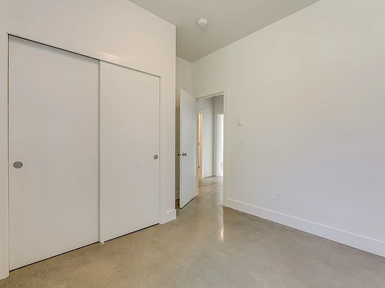 1414 20th Ave — Photo 7