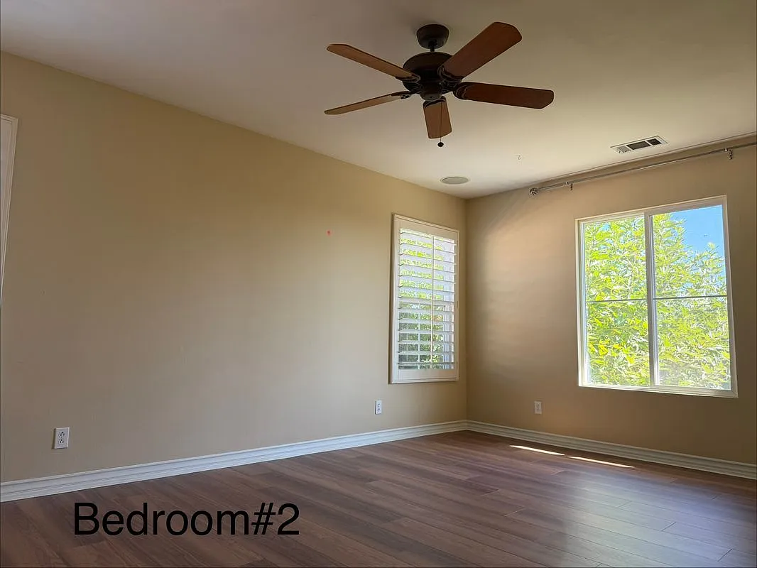 4 bed, 3.0 bath, 2764 sqft, $4,500 — Photo 2