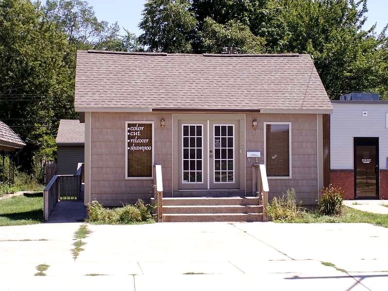 1st image of 3320 Glade St