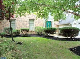 9 Juniper Rd, Sewell, NJ 08080