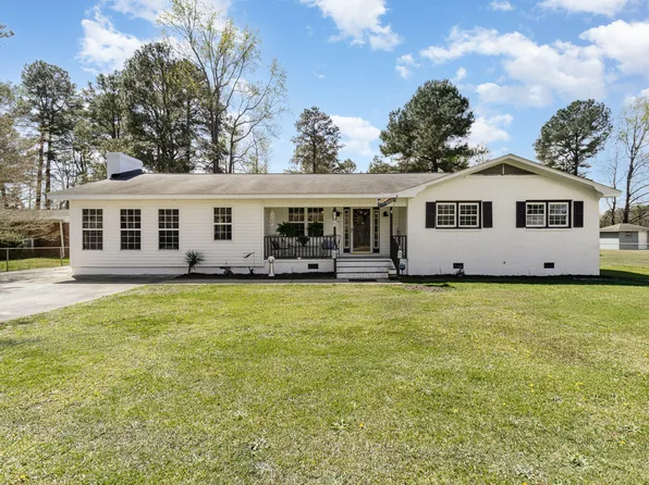 181 Rose Rd, Pikeville, NC 27863