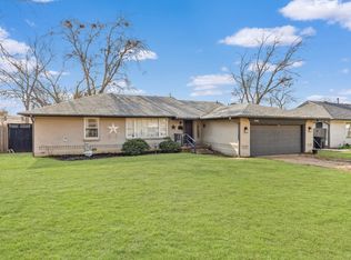 2952 Primrose Ln, Farmers Branch, TX 75234