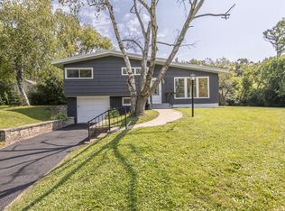 3920 N 144th St, Brookfield, WI 53005