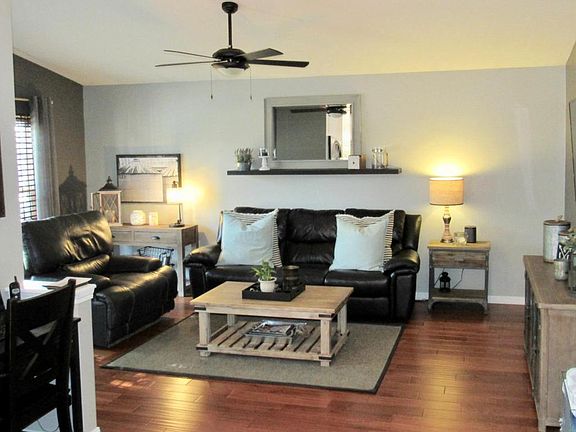 2nd image of 1637 Redtail Dr