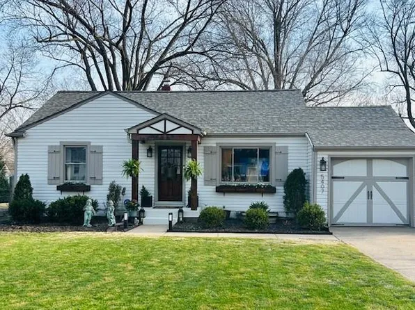 5407 W 72nd Ter, Prairie Village, KS 66208