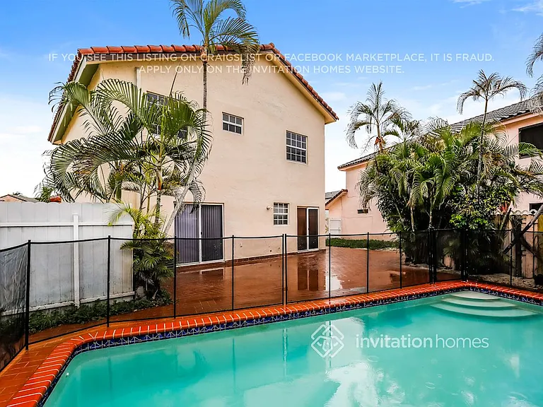 15400 SW 59th St — Photo 17