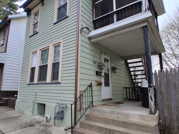 1323 Northampton St #1, Easton, PA 18042