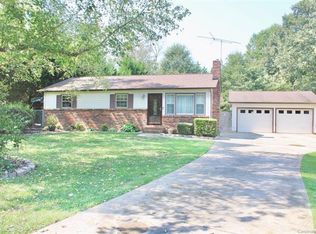 1614 Gray Fox Rd, Iron Station, NC 28080