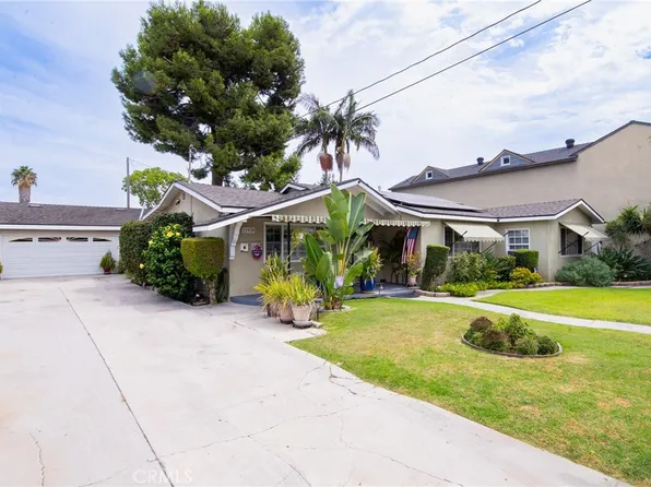 11926 Rives Ave, Downey, CA 90242