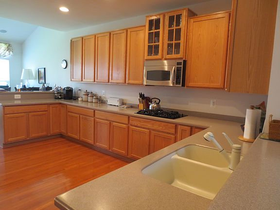 3rd image of 6713 Holly Farm Ln #77