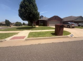 11309 NW 99th St, Yukon, OK 73099