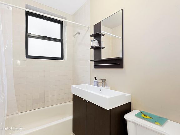 4th image of 502 W 141st St APT 3B
