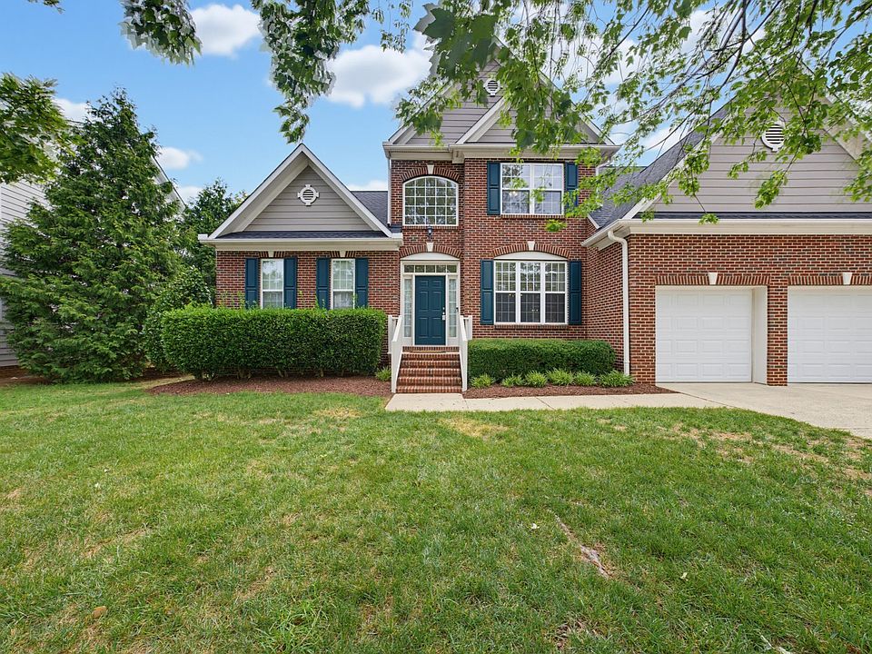 1st image of 213 Vista Brooke Dr