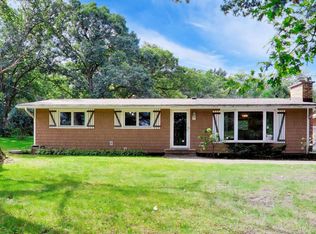 26980 N Fairfield Rd, Wauconda, IL 60084