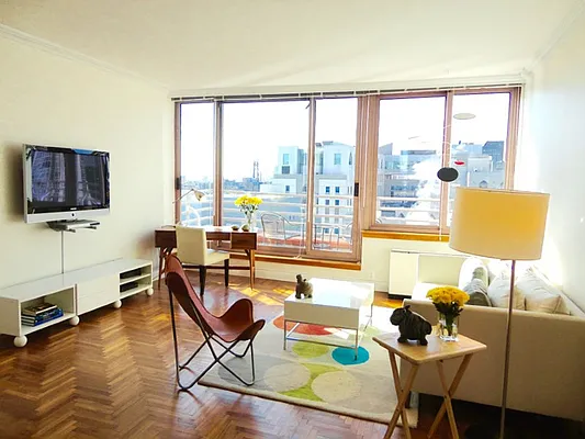 Rented by Sotheby's International Realty | media 18