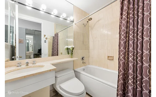Rented by Douglas Elliman | media 26