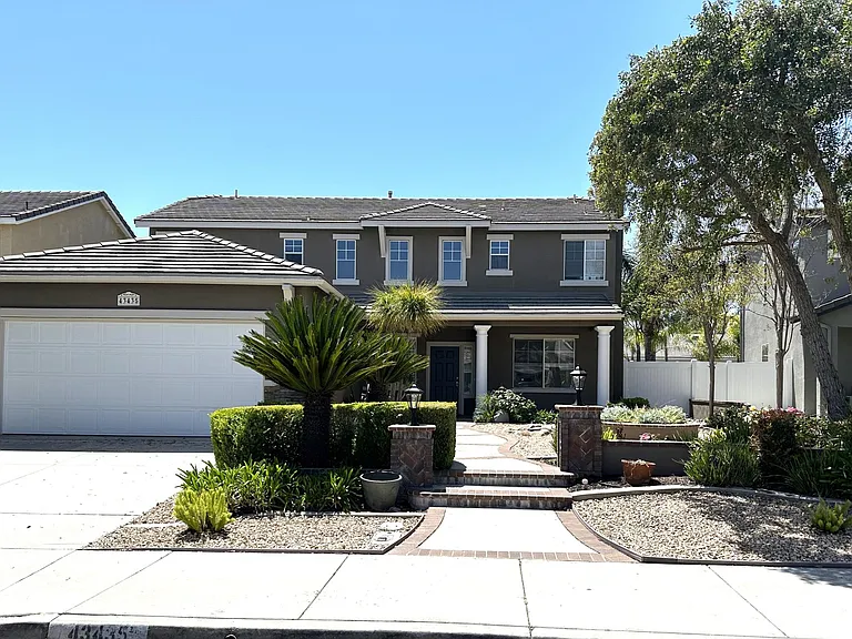 43435 Tylman St — Photo 1