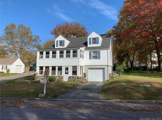 22 Millstone Rd, Waterford, CT 06385