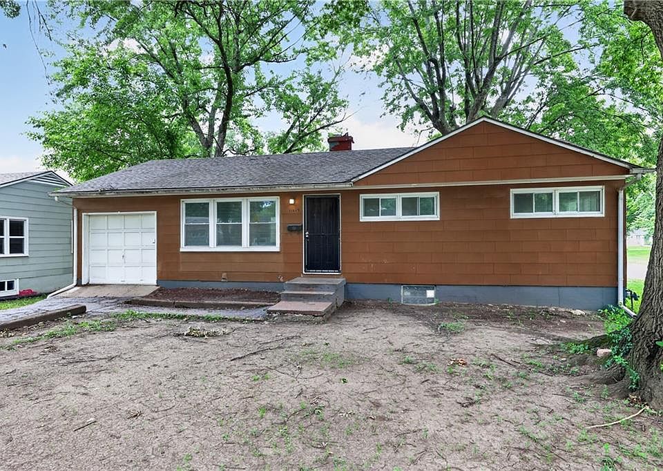 1st image of 11417 Sycamore Ter