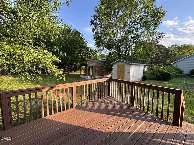 170 Devin Dr — Photo 32