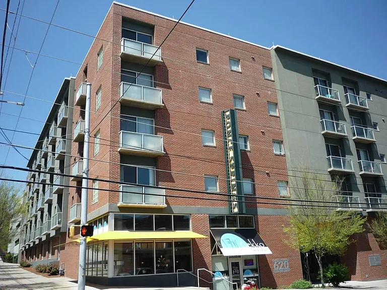 Ponce Springs Lofts
