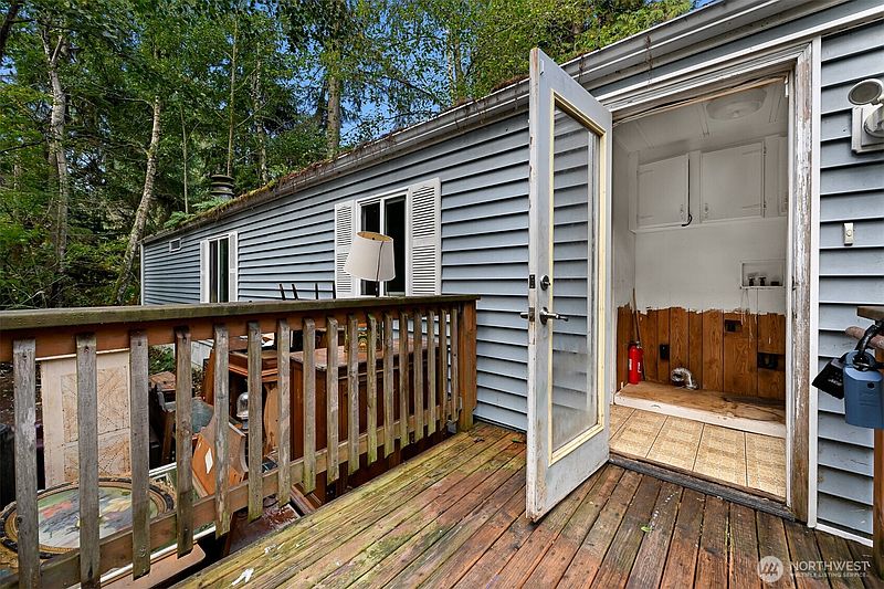 5th image of 4257 Cody Road