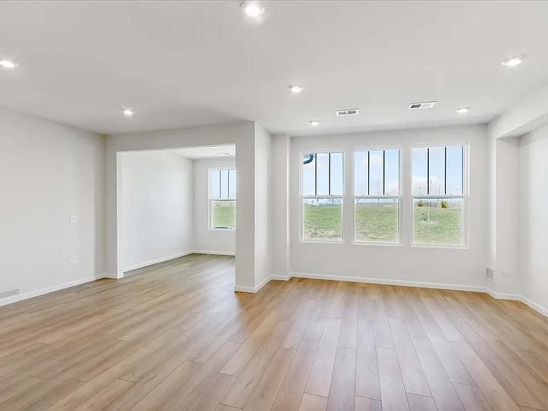 612 Switchgrass Way — Photo 1