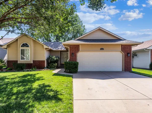 3726 Whispering Brook St, Wichita, KS 67220