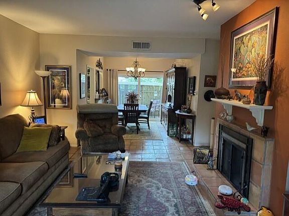 5th image of 2100 Tanglewilde St APT 743