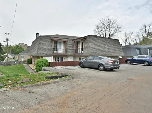 9111 Woodpark Ln, Knoxville, TN 37923