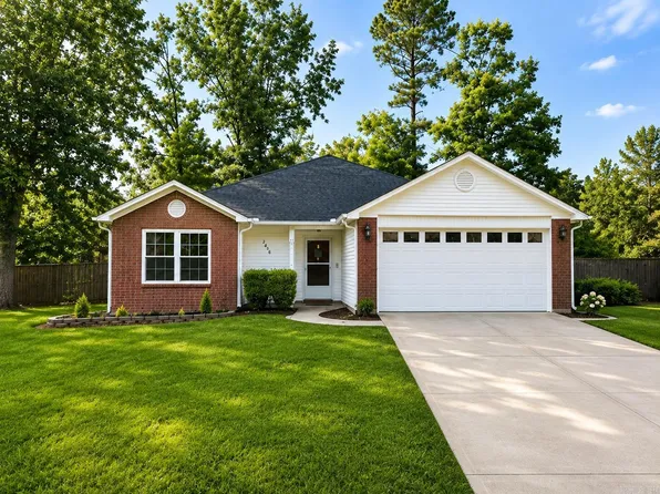 2406 Cherry Creek Cir, Bryant, AR 72022